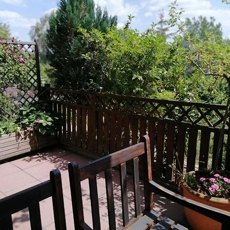 Haus Mohr - Ferienwohnung Im Taunus Weilmunster Bagian luar foto